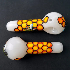 5" 3D Handmade Honeycomb Bee Hand Pipe