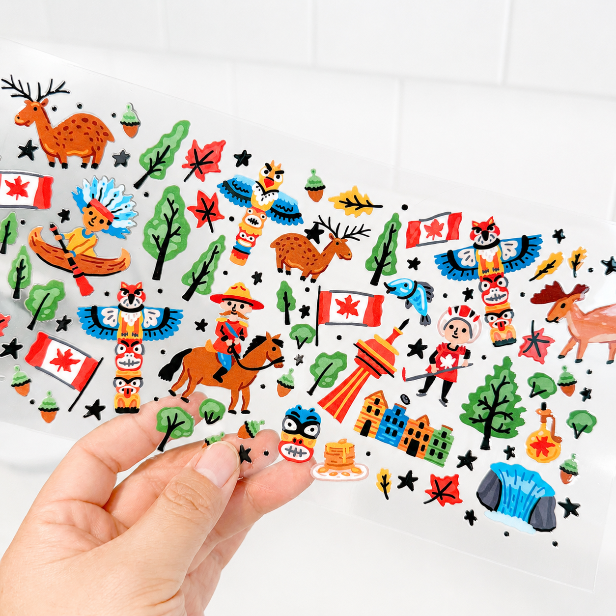 UV Cup Wrap 021 | Canadian Icons🍁 🦫 🫎